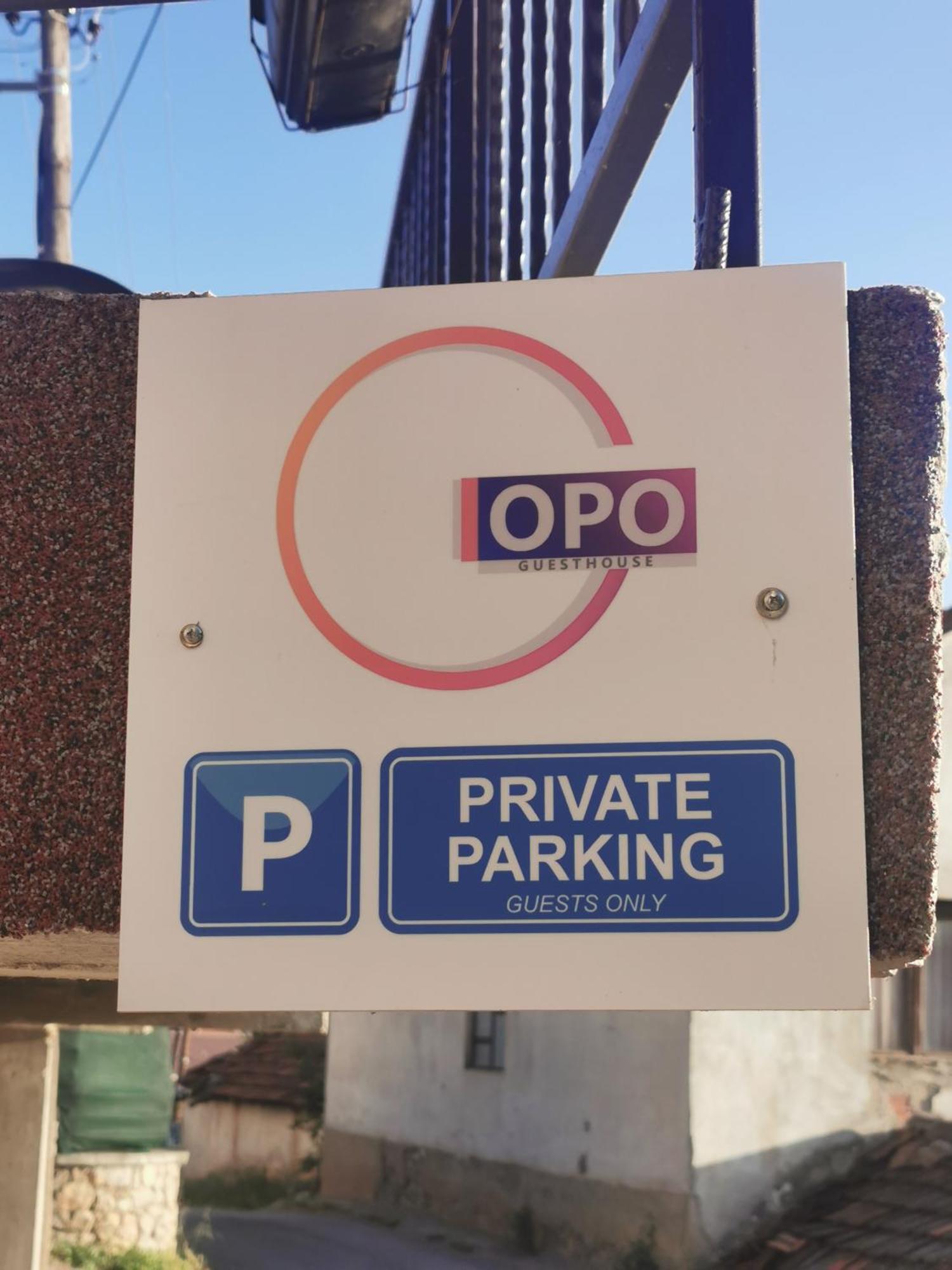 Gopo Guesthouse Elshani מראה חיצוני תמונה